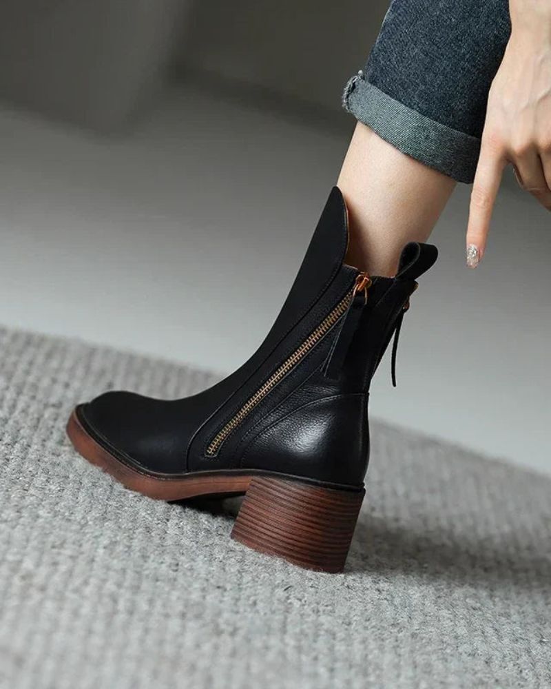 Valorine™ | Schwarze Lederstiefel mit bequemem Absatz, elegant und zeitlos